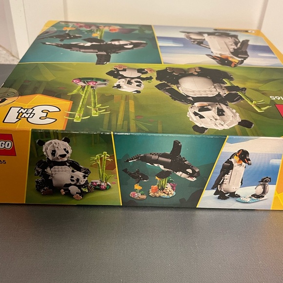 LEGO Creator 3in1 Panda Family Building Set - 31165 626Pcs 8+ NIB Sealed - Picture 9 of 11